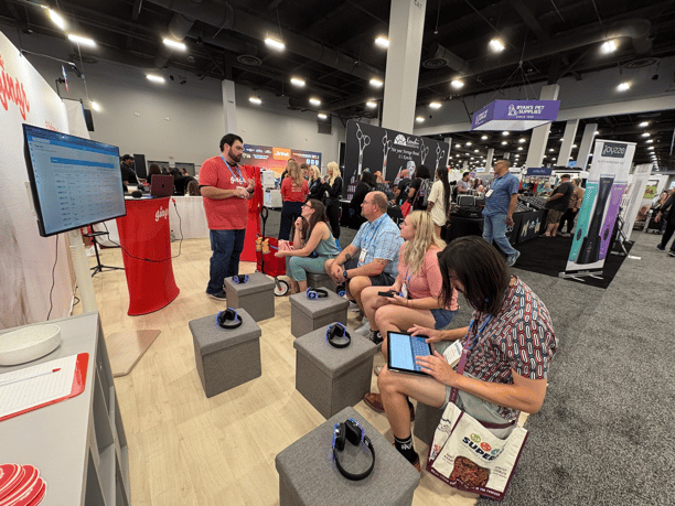 Gingr SUPERZOO 2025 Booth Demo